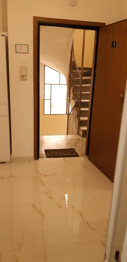 Luxury Apartment Near Metro By Hospitality Gr Афины Экстерьер фото